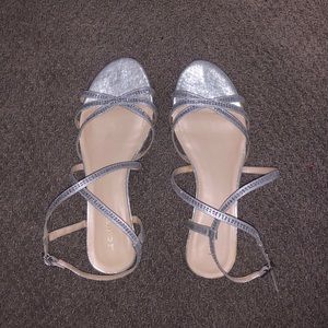 Le Château Size 9.5 Womens shoes